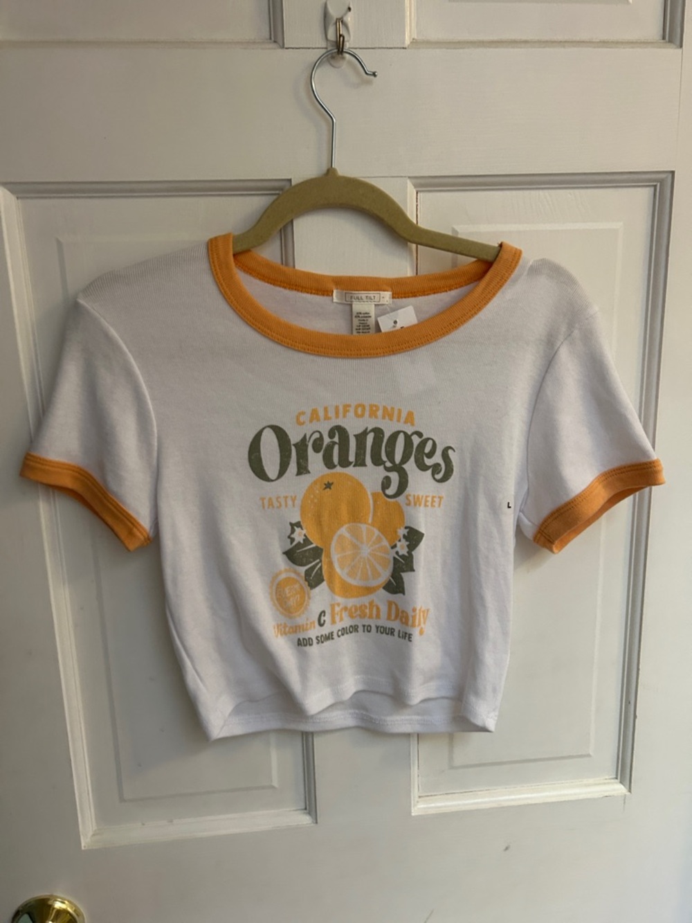 California Oranges Graphic Crop